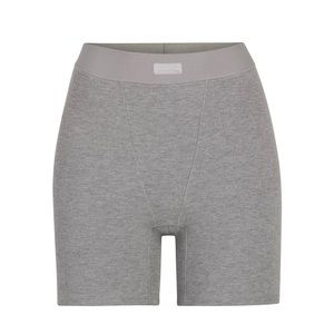 SKIMS Cotton Heather Gray Ribbed Boxers in XS